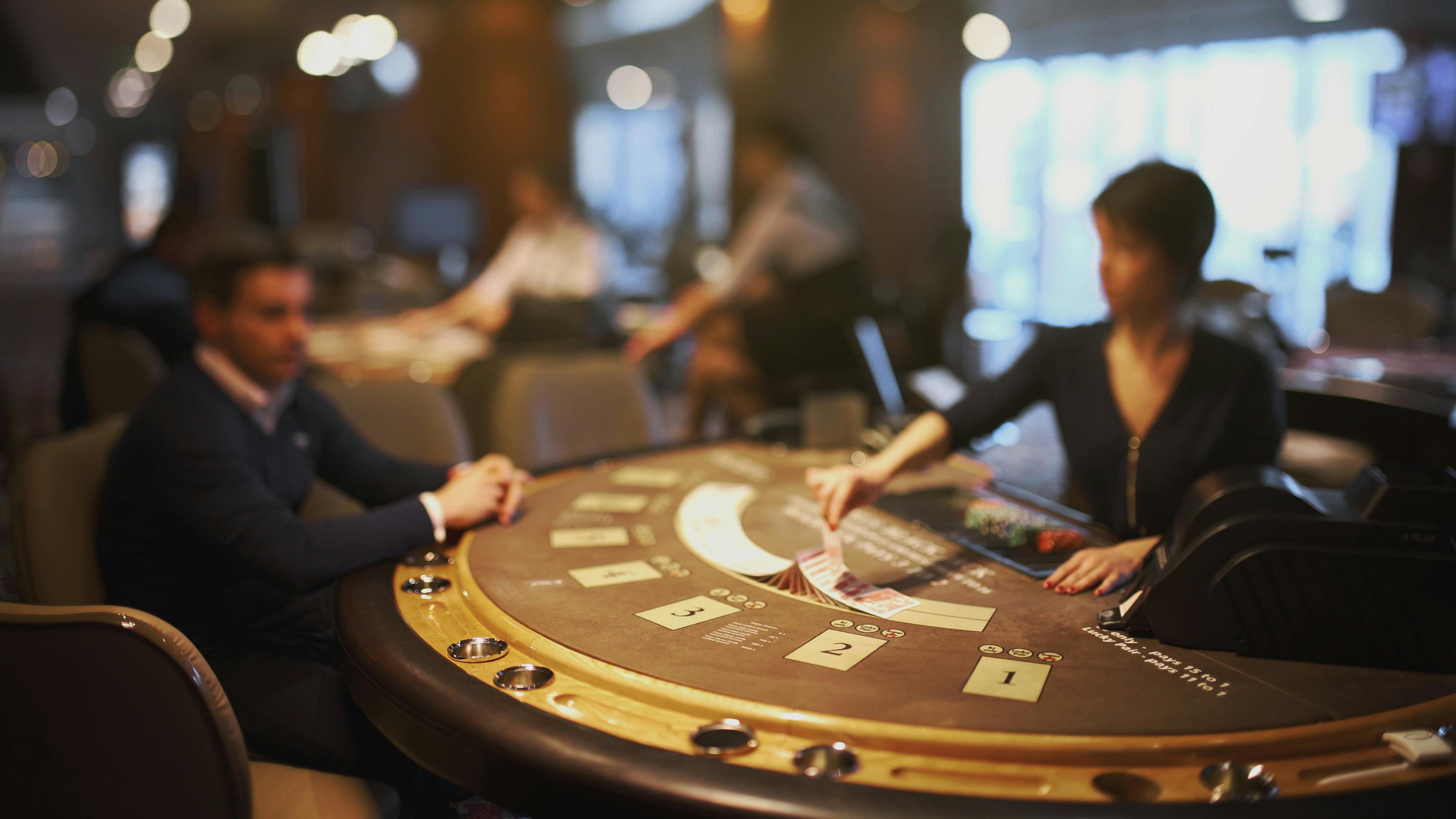 007 bet